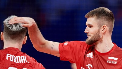 „Będziemy skakać nad siatką”, czyli jak trenują siatkarze