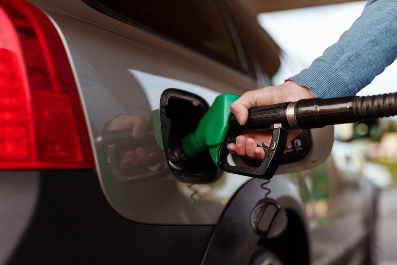Będziemy tankować paliwo o zwiększonym udziale biokomponentów? Zdj. ilustracyjne /123RF/PICSEL