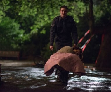 Bel Powley w filmie "Randka z królową"