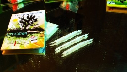 Bełchatów: Areszt dla trzech osób podejrzanych o handel dopalaczami