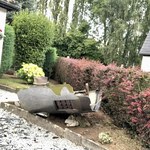 Belgia: Część samolotu spadła na garaż starszego małżeństwa