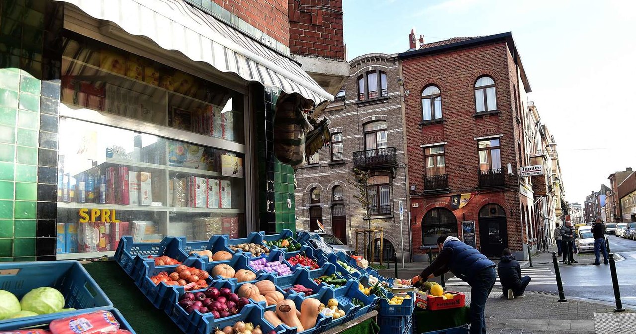 Belgia: Inflacja jest najwyższa od 47 lat. Nz. ulica w Molenbeek, dzielnicy Brukseli /AFP
