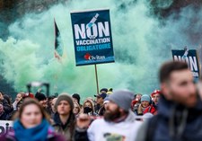 Belgia: Protesty przeciwko obostrzeniom. Kilkadziesiąt osób aresztowano
