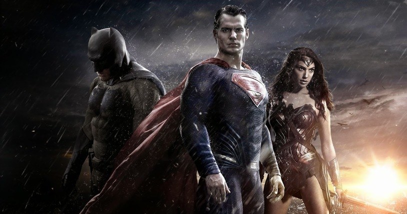 Ben Affleck, Henry Cavill i Gal Gadot w filmie "Batman V Superman: Świt sprawiedliwości" /materiały dystrybutora