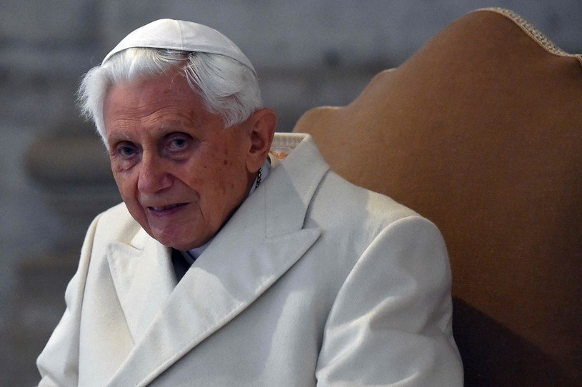 Benedykt XVI skończył 90 lat /AFP