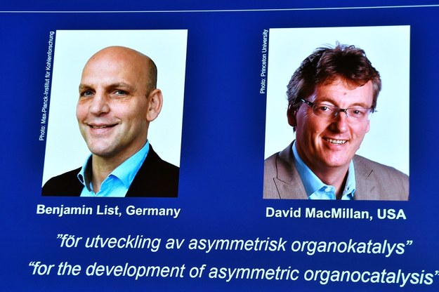 Benjamin List i David MacMillan to zdobywcy tegorocznej Nagrody Nobla z chemii. /Claudio Bresciani    /PAP/EPA