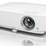 BenQ W1050 - projektor do oglądania filmów i do sportu