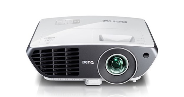 BenQ W710ST - dobra propozycja osób, które chcą mieć domowe kino z projektorem za rozsądną cenę /materiały prasowe