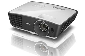 BenQ W750 - popularne kino domowe HD 3D