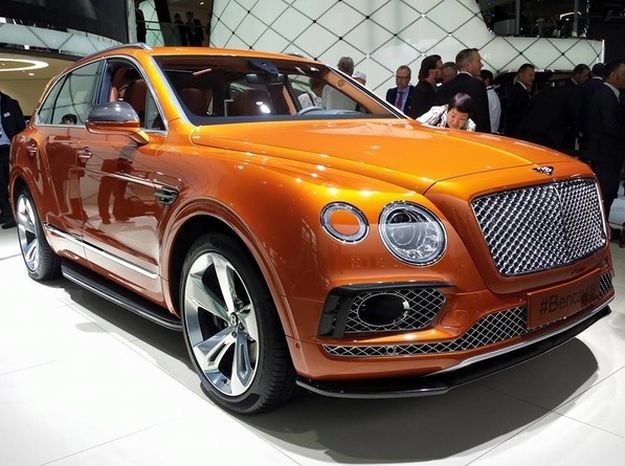Bentley Bentayga to pojazd dla obrzydliwie bogatych ludzi /INTERIA.PL