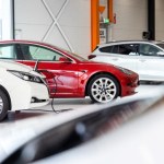 Benzyna drożeje, sprzedaż elektryków wystrzeliła. Europa zmienia napęd