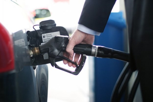 Benzyna i olej mogą być na święta droższe niż w lecie /&copy; Panthermedia