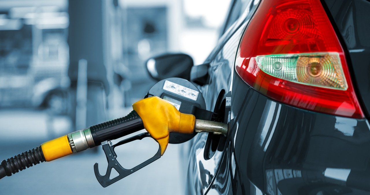 Benzyna może jeszcze podrożeć /123RF/PICSEL