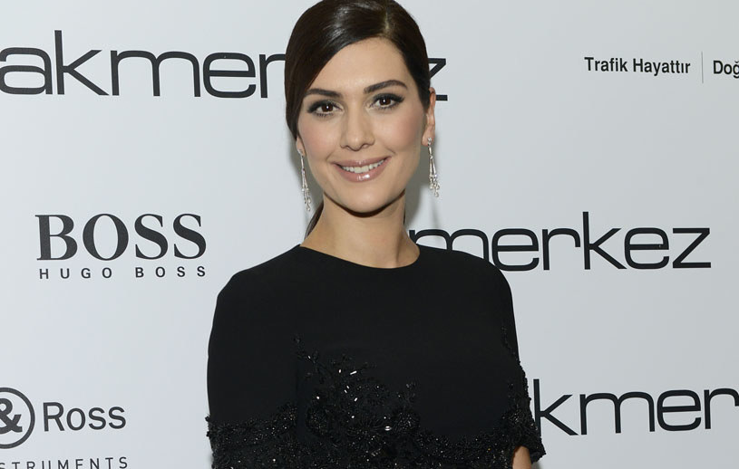 Berguzar Korel /S. Alemdar /Getty Images