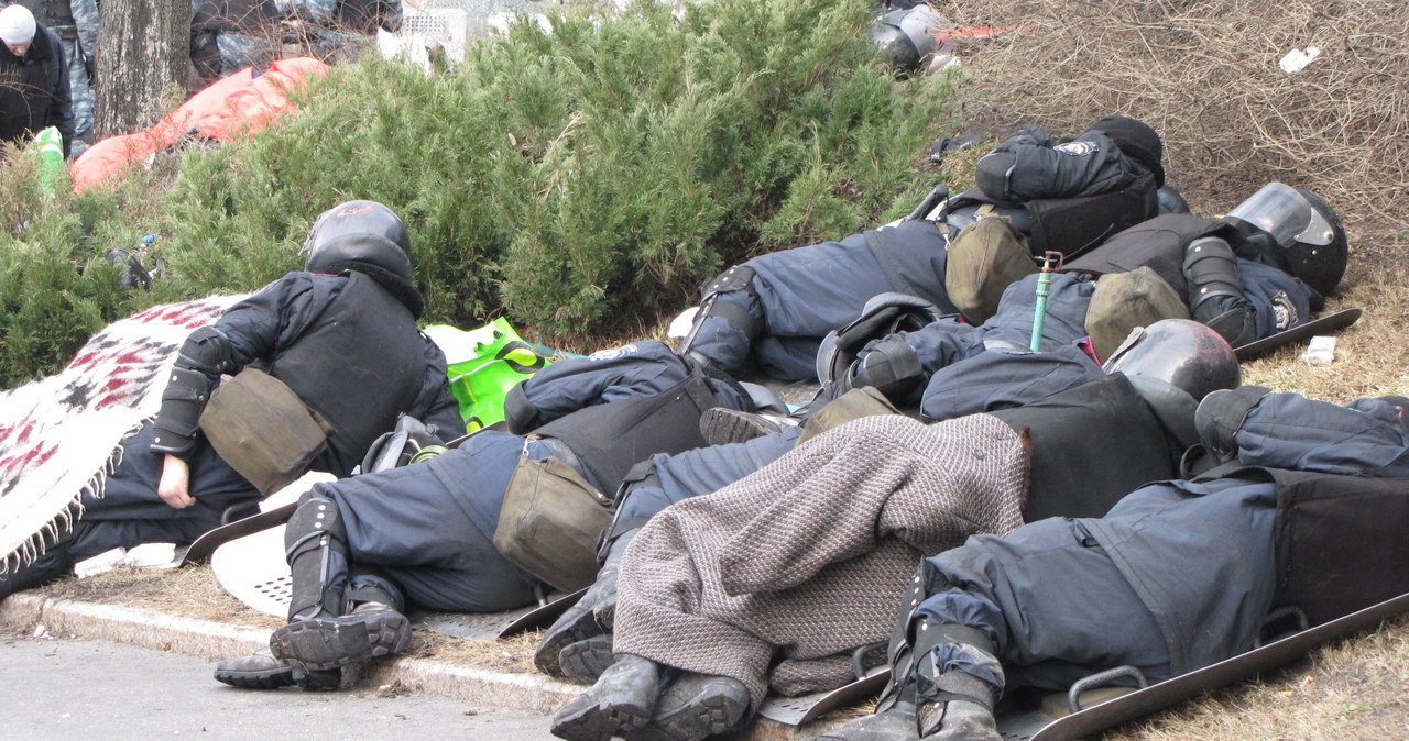 Berkut odciął dostęp do Majdanu