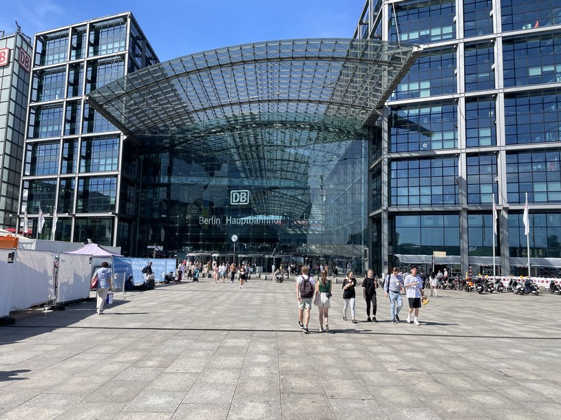 Berlin Hauptbahnhof - widok z zewnątrz /Archiwum autora