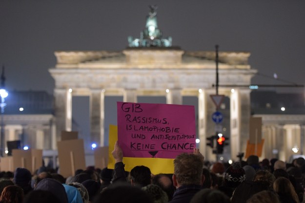 Berlin, jedna z demonstracji przeciwko antysemityzmowi /Rainer Jensen /PAP/EPA