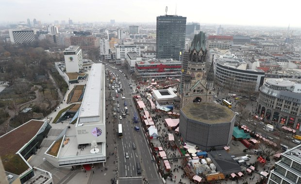 Berlin: Policyjna akcja w dzielnicy Prenzlauer Berg. Wstrzymano ruch metra i tramwajów