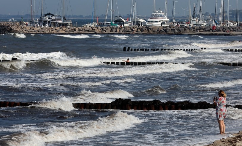 Berlin rozważa pompowanie wody z Bałtyku. Na zdjęciu Morze Bałtyckie w Kühlungsborn /AFP