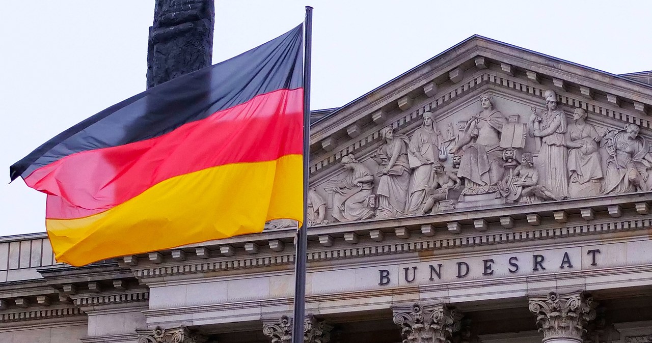 Berlin zrywa z oszczędzaniem: 174 mld euro długu i historyczne wydatki (zdj. ilustracyjne) /WOLFRAM STEINBERG / DPA / dpa Picture-Alliance via AFP /AFP