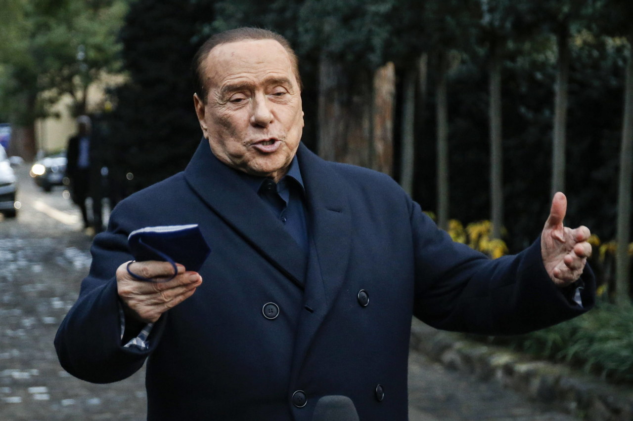 Berlusconi broni Putina. Kuriozalne słowa byłego premiera Włoch