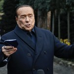 Berlusconi broni Putina. Kuriozalne słowa byłego premiera Włoch