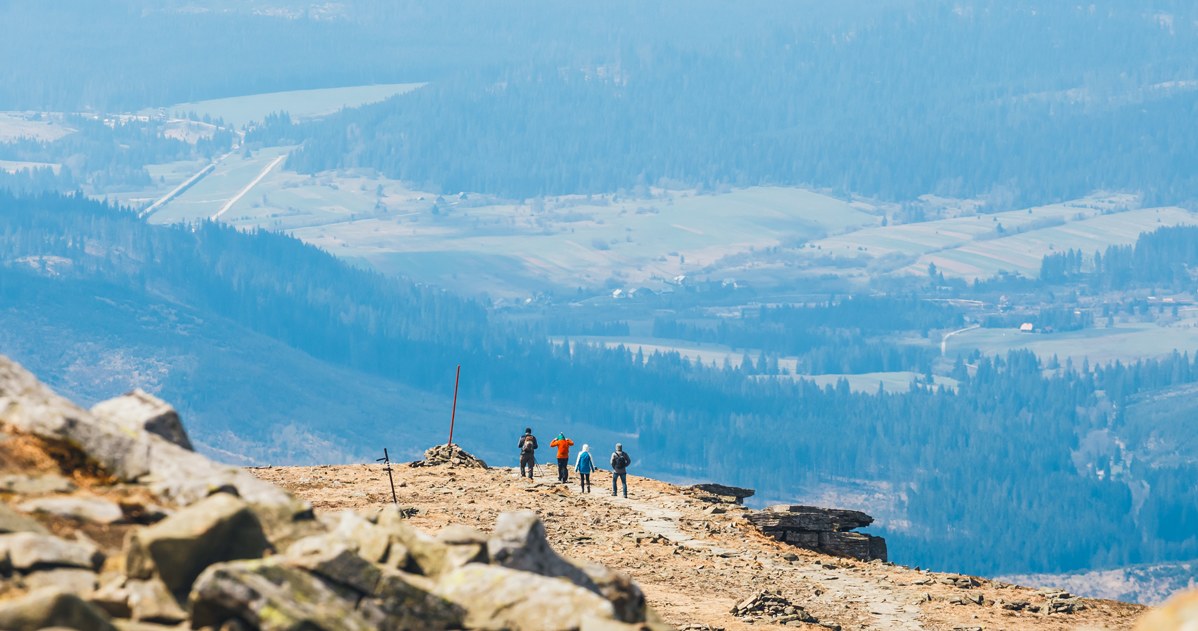 Beskid Żywiecki zachwyci każdego bez względu na porę roku. /123RF/PICSEL