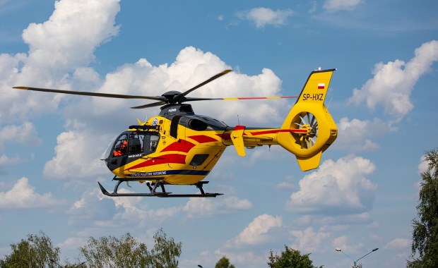 Betonowa płyta przygniotła ludzi. Jest ofiara śmiertelna 