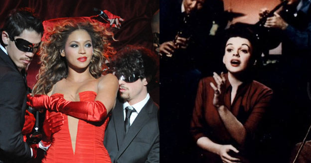 Beyonce Knowles (L) i gwiazda filmu z 1954 roku - Judy Garland (P) /Getty Images/Flash Press Media