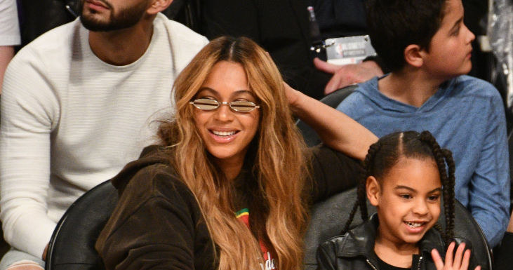 Beyonce z córką Blue Ivy /Allen Berezovsky /Getty Images