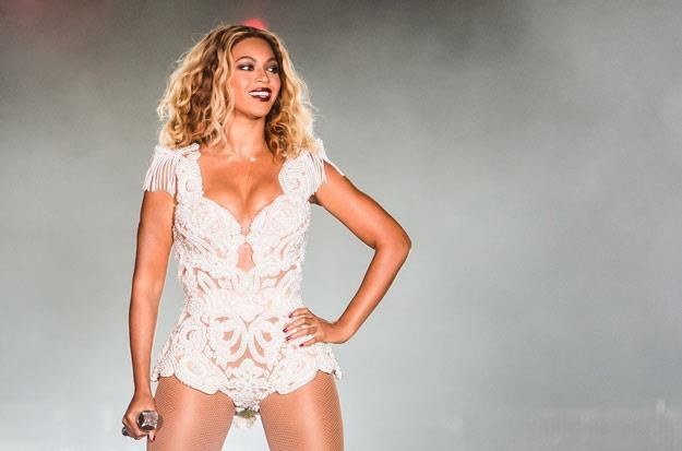 Beyonce znana jest ze spontanicznych interakcji z fanami (fot. Buda Mendes) /Getty Images/Flash Press Media