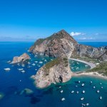 Bez elektryczności, zasięgu i tłumów. Włoska wyspa, na której odpoczniesz od świata