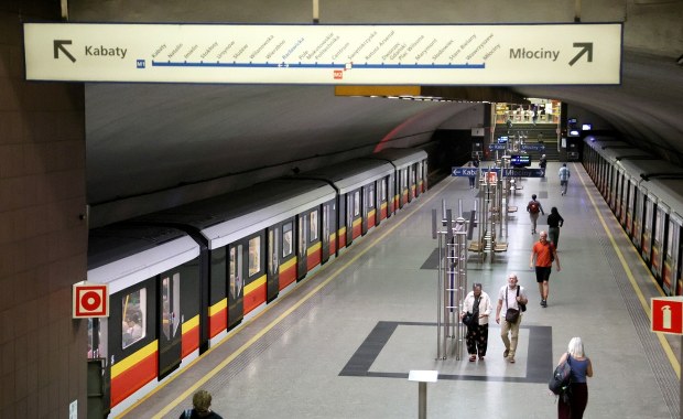 Bez metra w centrum Warszawy. Sprawdź, jak poruszać się po mieście 