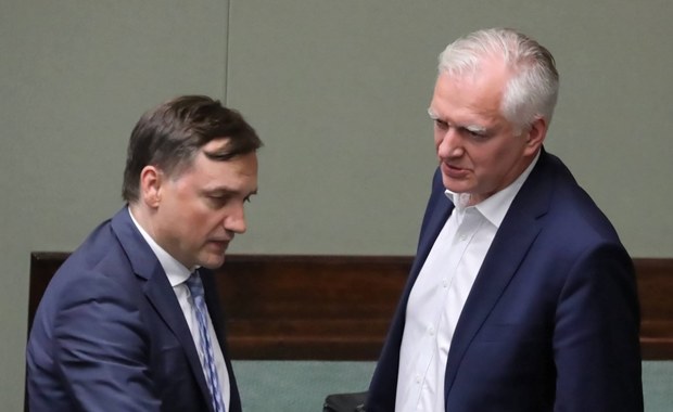 Bez PiS-u nie wejdą do Sejmu. Niskie poparcie partii Gowina i Ziobry