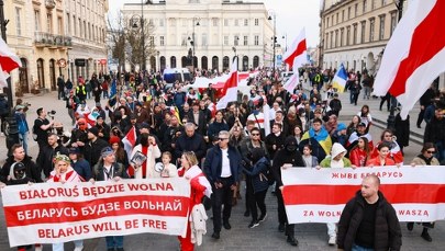 "Bez wolnej Białorusi nie będzie bezpiecznej Polski". Marsz z okazji Dnia Wolności