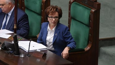 Bezkarność urzędników w walce z Covid-19. Witek zdjęła projekt z porządku głosowań