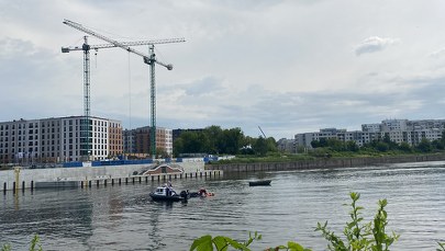 Bezpieczeństwo nad wodą. Policjanci szkolili uczniów z Warszawy 