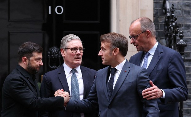 Bezpieczeństwo, odbudowa, koniec wojny. Wkrótce kluczowe rozmowy w Berlinie