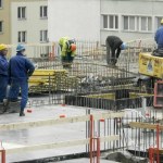 Bezpieczeństwo pracy w budownictwie - upadki, poślizgnięcia. Nowa kampania PIP