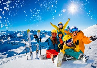 Bezpieczne i zdrowe ferie. Jak wrócić do domu bez urazów?