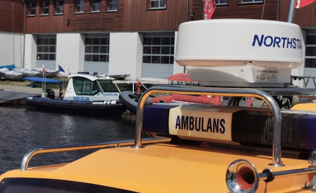 Bezpieczny wypoczynek nad wodą. O czym pamiętać?