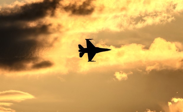 "Bezprecedensowa bitwa powietrzna". Ukraińska zasadzka na Su-35