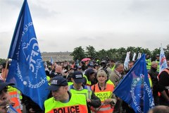 Bezprecedensowy bunt straży miejskiej we Francji