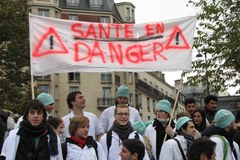 Bezterminowy strajk służby zdrowia sparaliżował Francję