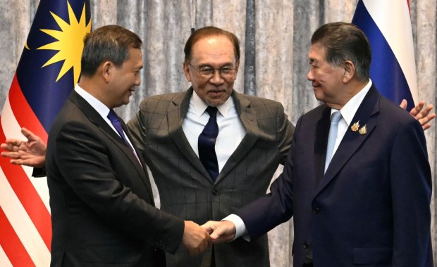 Bezwarunkowe zawieszenie broni. Koniec krwawego konfliktu