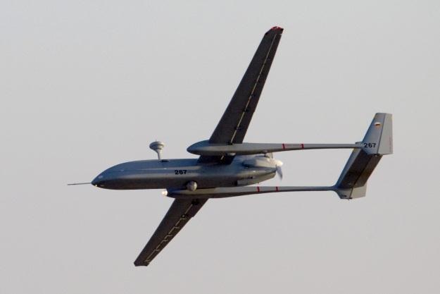 Bezzałogowe aparaty latające są intensywnie rozwijane /AFP