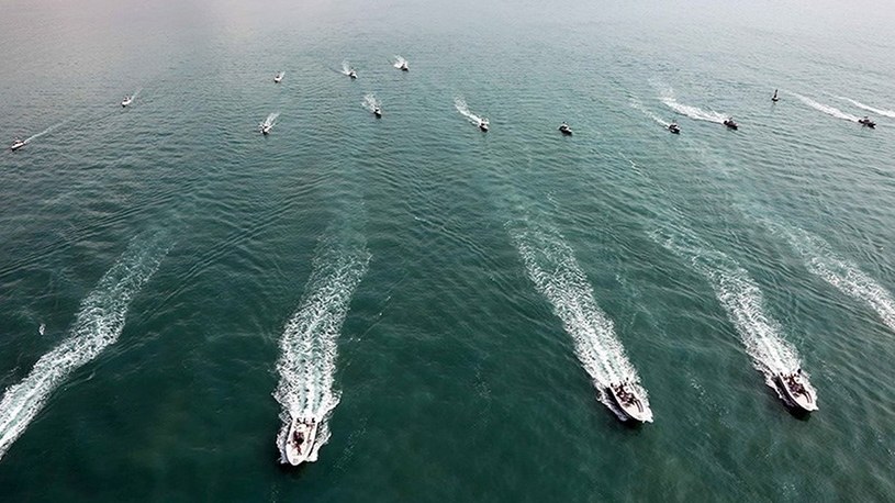 Bezzałogowe i autonomiczne łodzie działające w technologii roju od chińskiej armii /Geekweek
