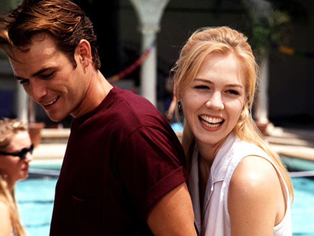 „BH 90210”: Po wielu perypetiach to właśnie Kelly (Garth) okazała się miłością życia Dylana (Perry) /materiały prasowe