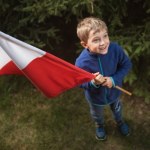 flaga Biało-czerwona opowieść. Co kryje się za kolorami polskiej flagi?