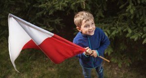Biało-czerwona opowieść. Co kryje się za kolorami polskiej flagi?